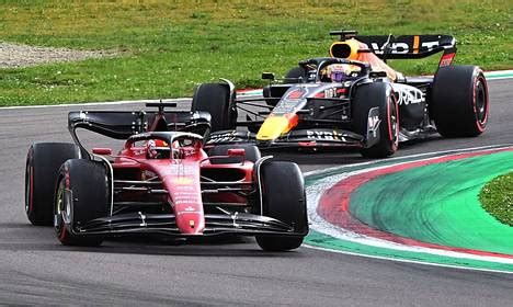  F1 2021: Aajetko jo legendaarisilla radoilla ja taistelletko voitosta?!